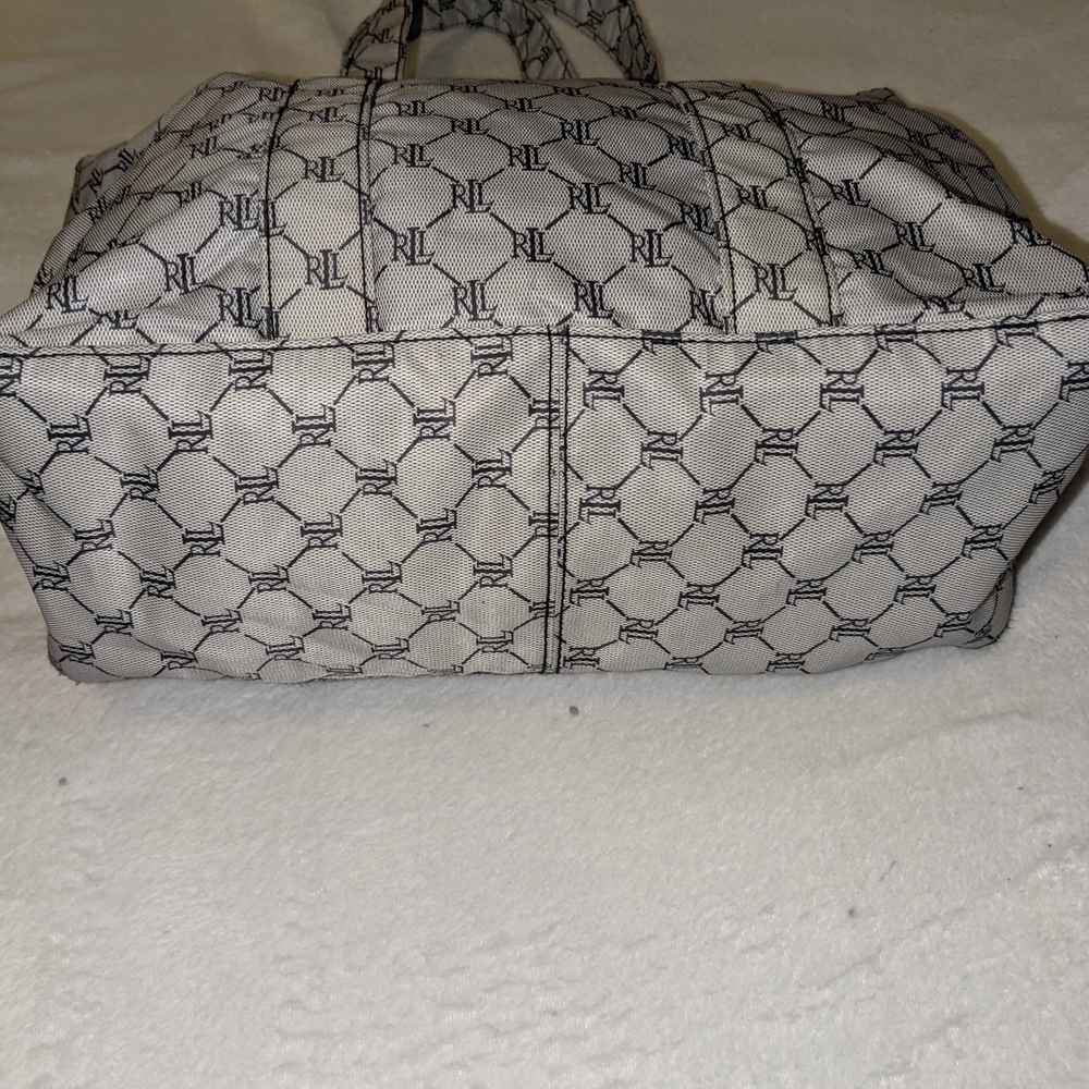 $PRICE DROP$-Ralph Lauren Gray Geometric Tote Bag - Picture 5 of 8